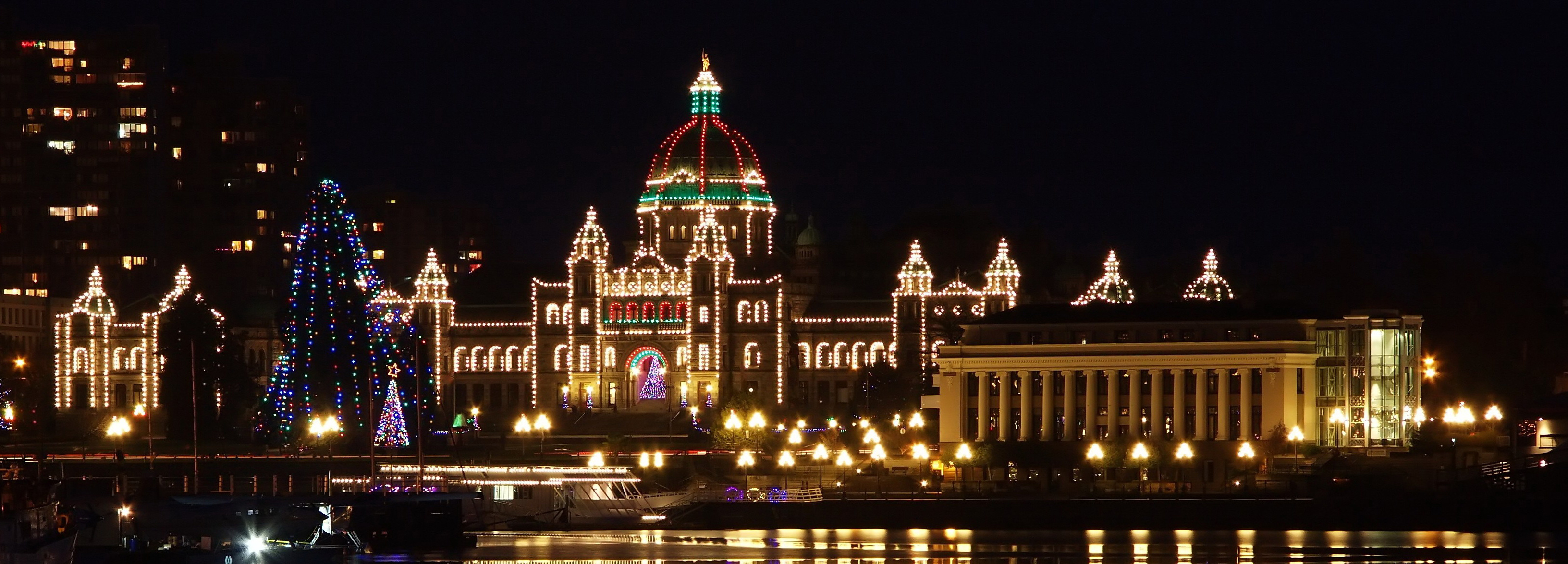 Christmas Magic In Victoria Black Ball Ferry Line Daily