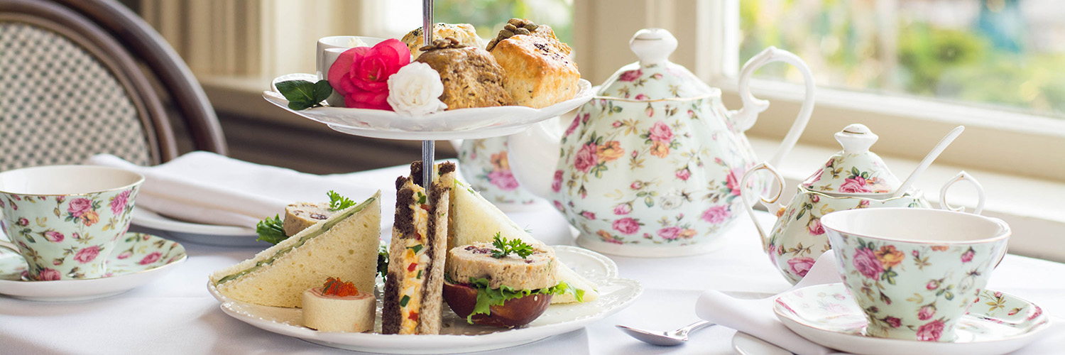 Afternoon Tea At The Pendray Inn