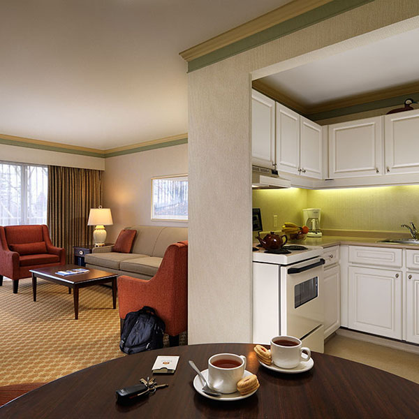 Royal Scot Hotel & Suites | Black Ball Ferry Line | Daily Departures to Victoria and Port Angeles