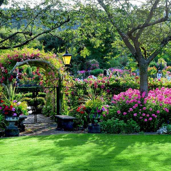 The Butchart Gardens With Shuttle Transportation And Ferry Black Stroll Along Meandering Paths Through Fifty Five Acres Of Delightful Fl Displays At The Butchart Gardens In 1904 Jennie Began To Beautify A